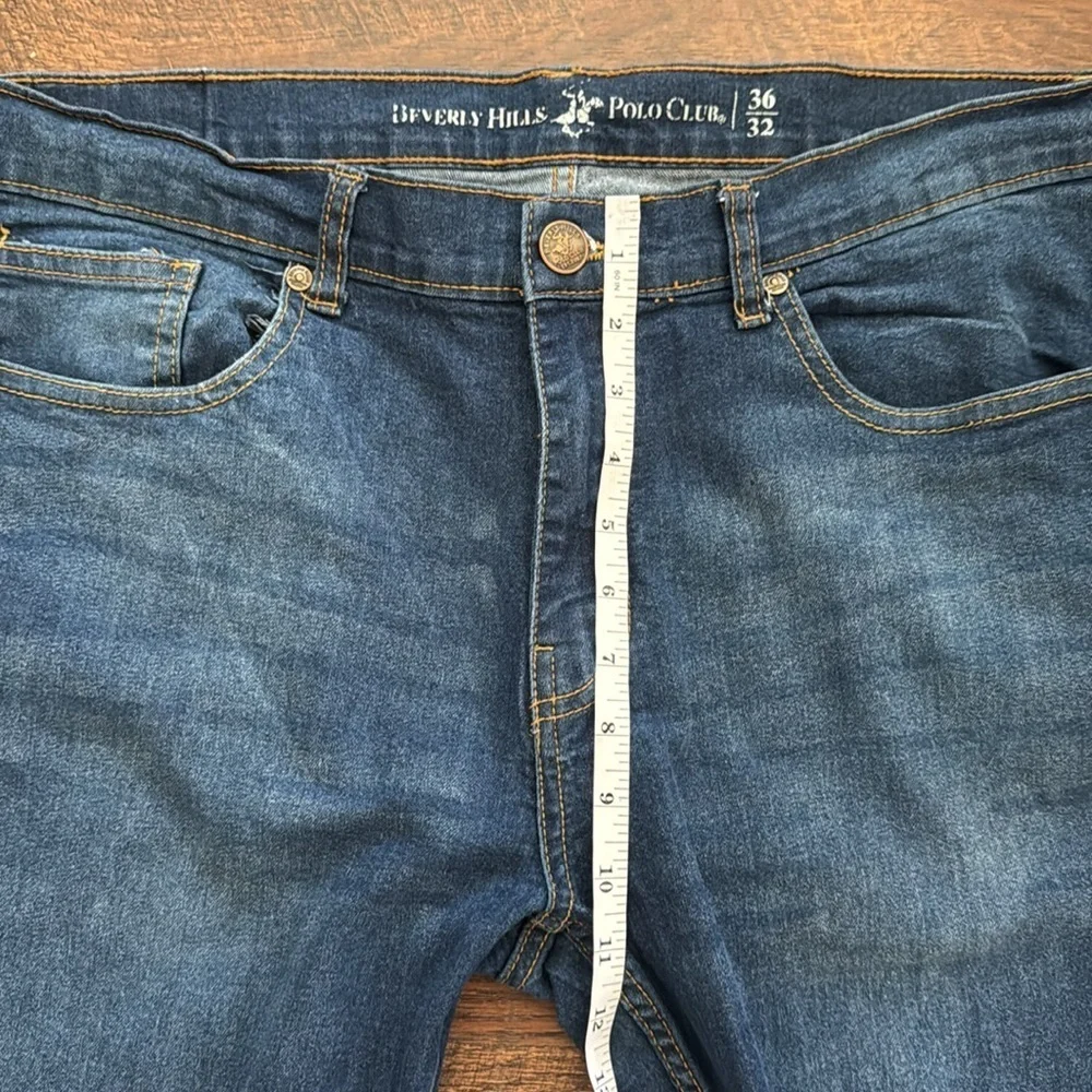 Beverly Hills Polo Club Men's Blue Jeans denim size 36 medium wash
